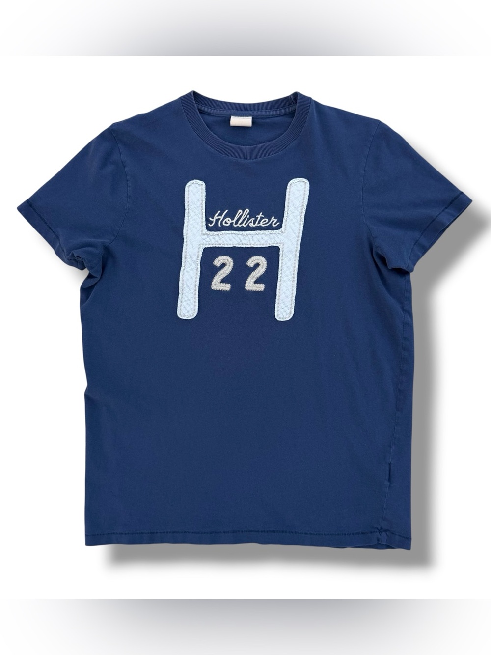 Y2K Hollister Patch Embroidered T-Shirt Blue Size Large Vtg Surf Grunge